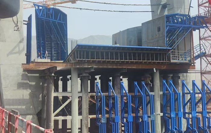 Turn - over formwork